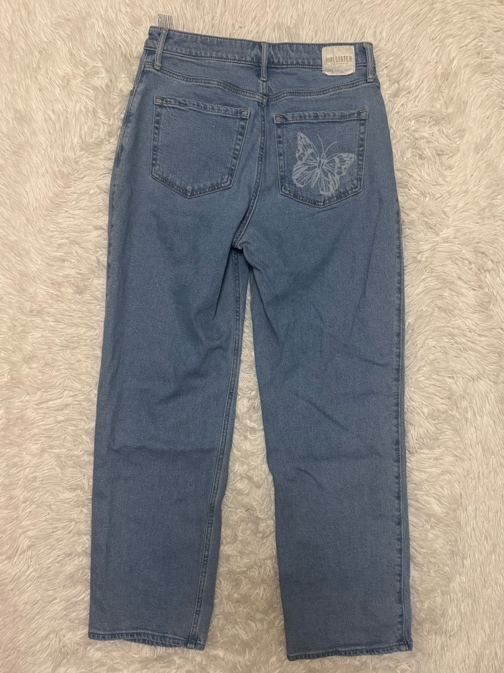 Hollister Light Blue Straight-Leg Jeans with Butterfly Hollister Dad Jean - Picture 4 of 5